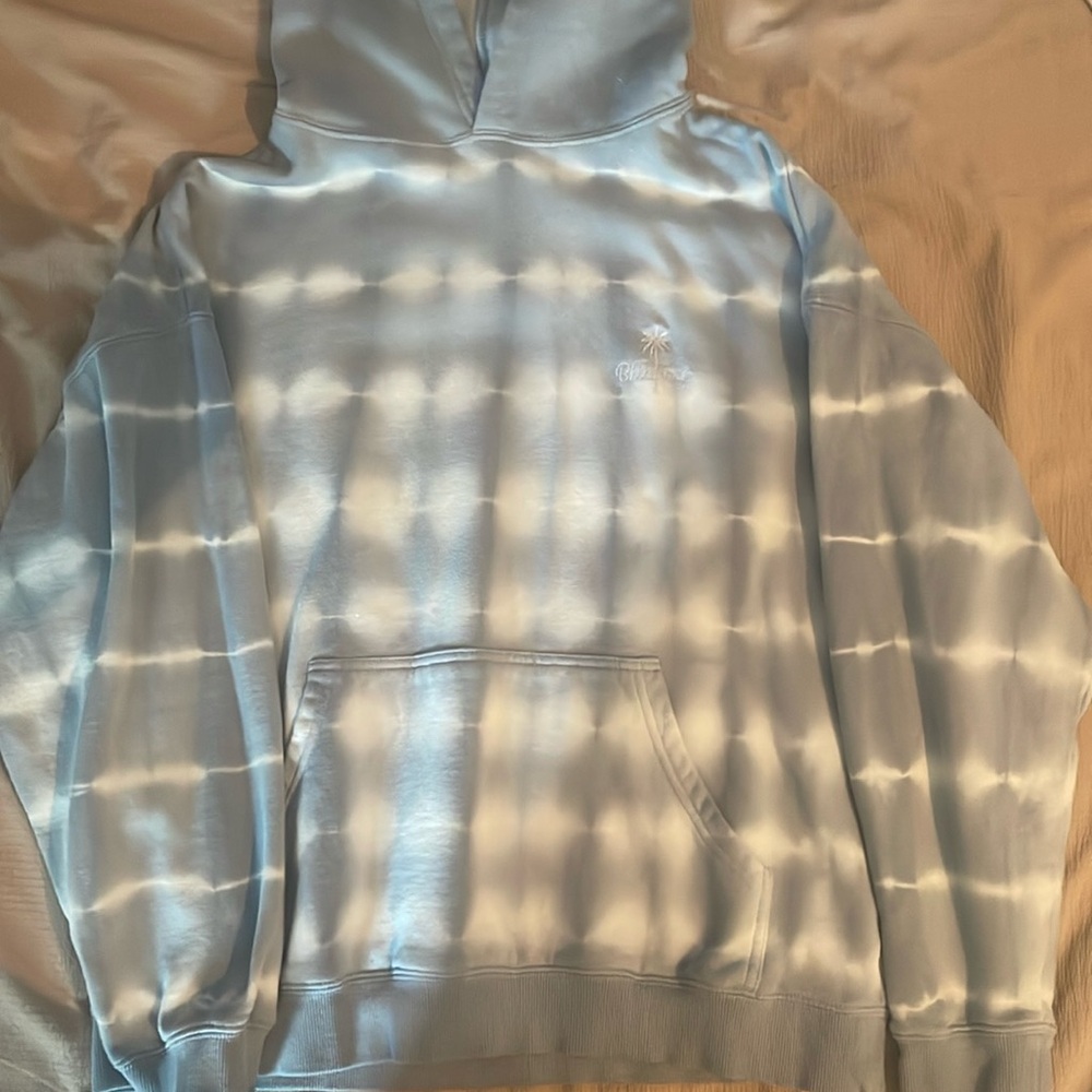 Women’s Billabong blue and white tie dye sweatshirt